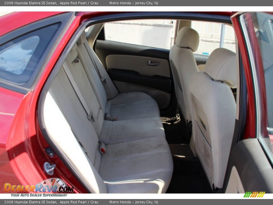 2008 Hyundai Elantra SE Sedan Apple Red Pearl / Gray Photo #21