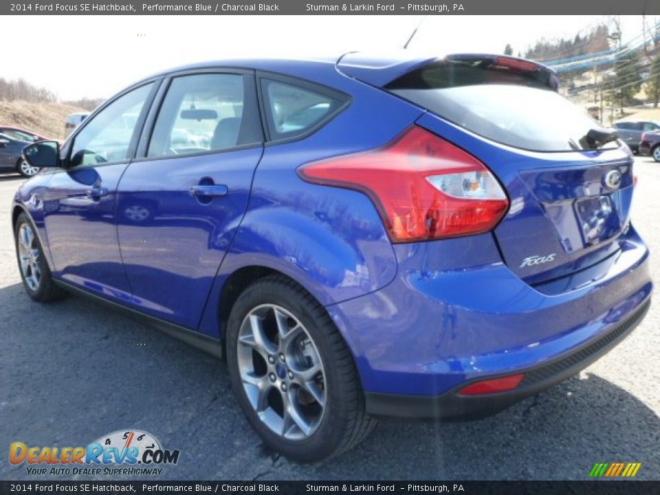 2014 Ford Focus SE Hatchback Performance Blue / Charcoal Black Photo #4