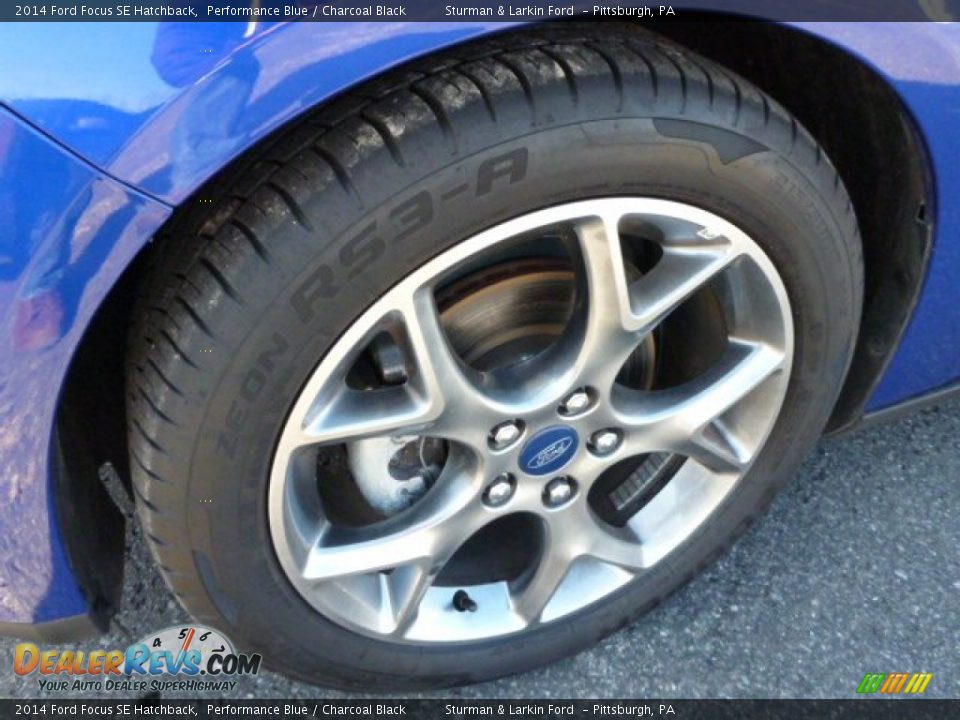 2014 Ford Focus SE Hatchback Performance Blue / Charcoal Black Photo #7