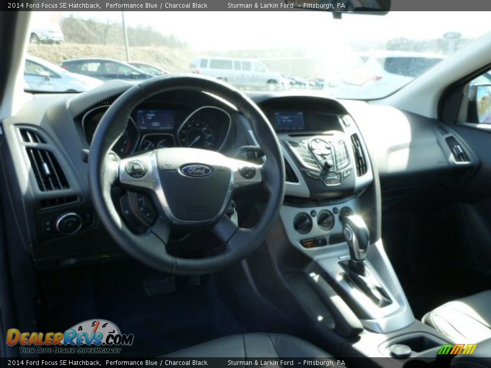 2014 Ford Focus SE Hatchback Performance Blue / Charcoal Black Photo #10