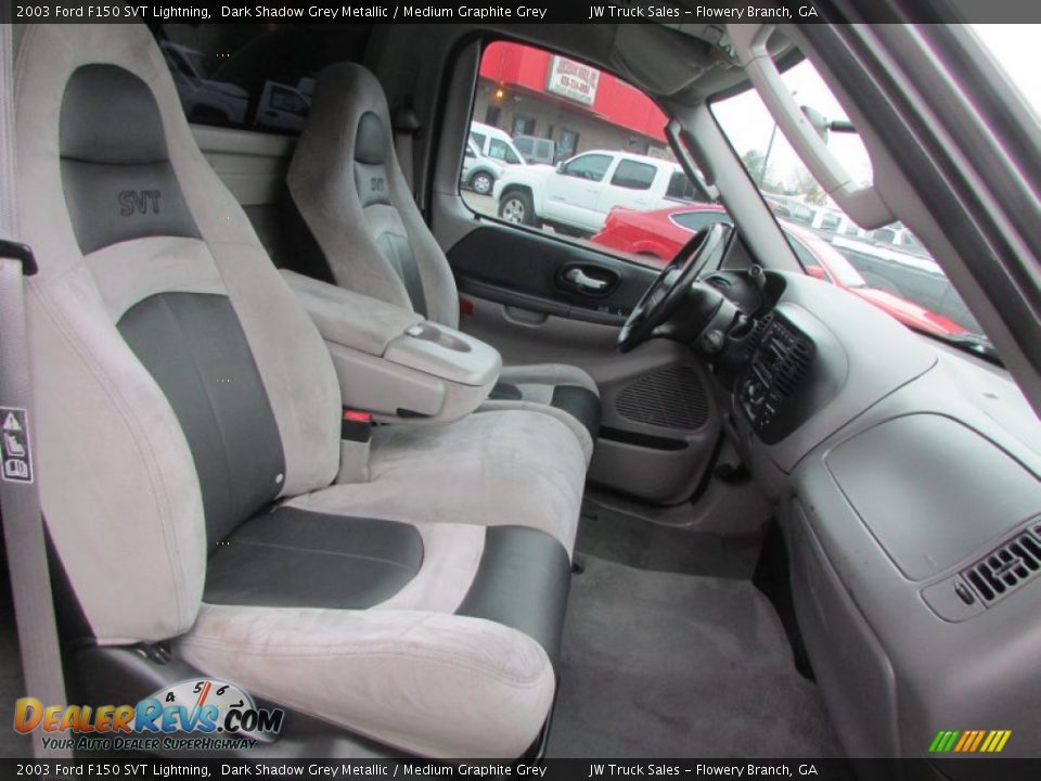 Front Seat of 2003 Ford F150 SVT Lightning Photo #18