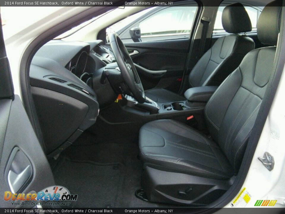 2014 Ford Focus SE Hatchback Oxford White / Charcoal Black Photo #10