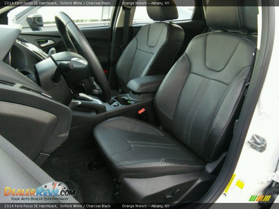 2014 Ford Focus SE Hatchback Oxford White / Charcoal Black Photo #12