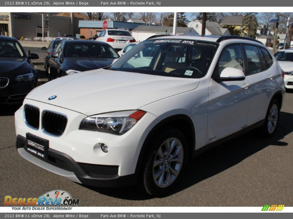 2013 BMW X1 xDrive 28i Alpine White / Beige Photo #7