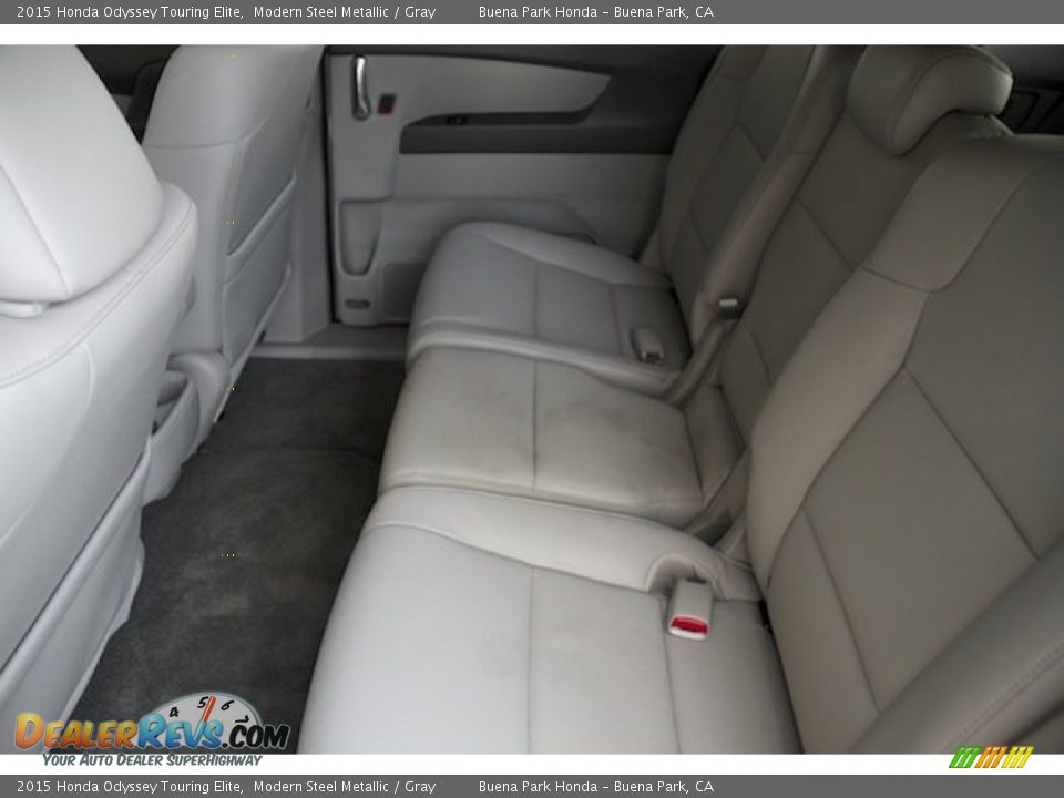 2015 Honda Odyssey Touring Elite Modern Steel Metallic / Gray Photo #17