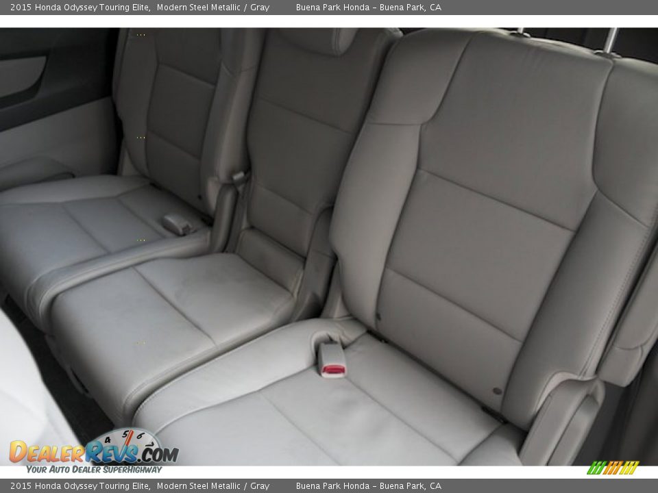 2015 Honda Odyssey Touring Elite Modern Steel Metallic / Gray Photo #22