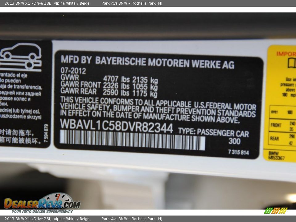 2013 BMW X1 xDrive 28i Alpine White / Beige Photo #35