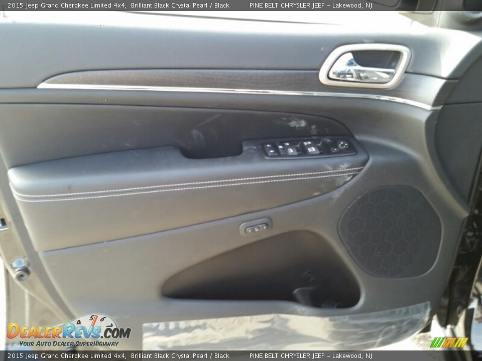 2015 Jeep Grand Cherokee Limited 4x4 Brilliant Black Crystal Pearl / Black Photo #8