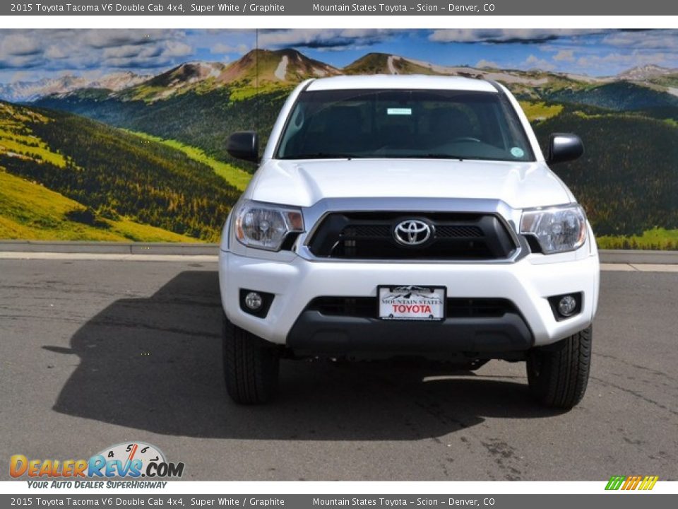 2015 Toyota Tacoma V6 Double Cab 4x4 Super White / Graphite Photo #2