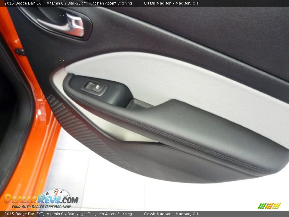 2015 Dodge Dart SXT Vitamin C / Black/Light Tungsten Accent Stitching Photo #9