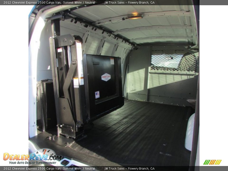 2012 Chevrolet Express 2500 Cargo Van Summit White / Neutral Photo #10