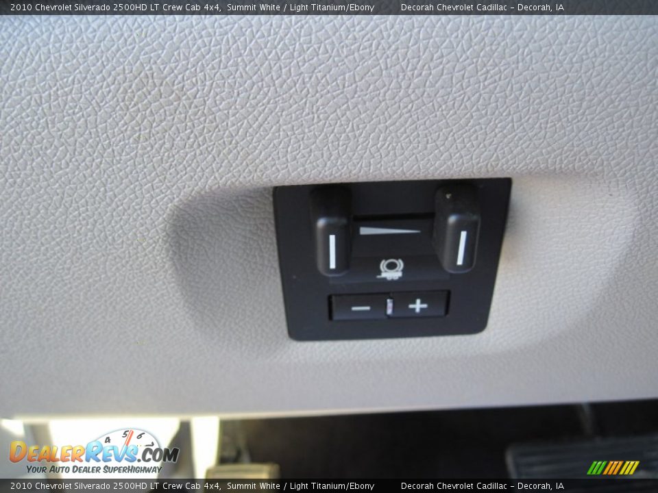 2010 Chevrolet Silverado 2500HD LT Crew Cab 4x4 Summit White / Light Titanium/Ebony Photo #14
