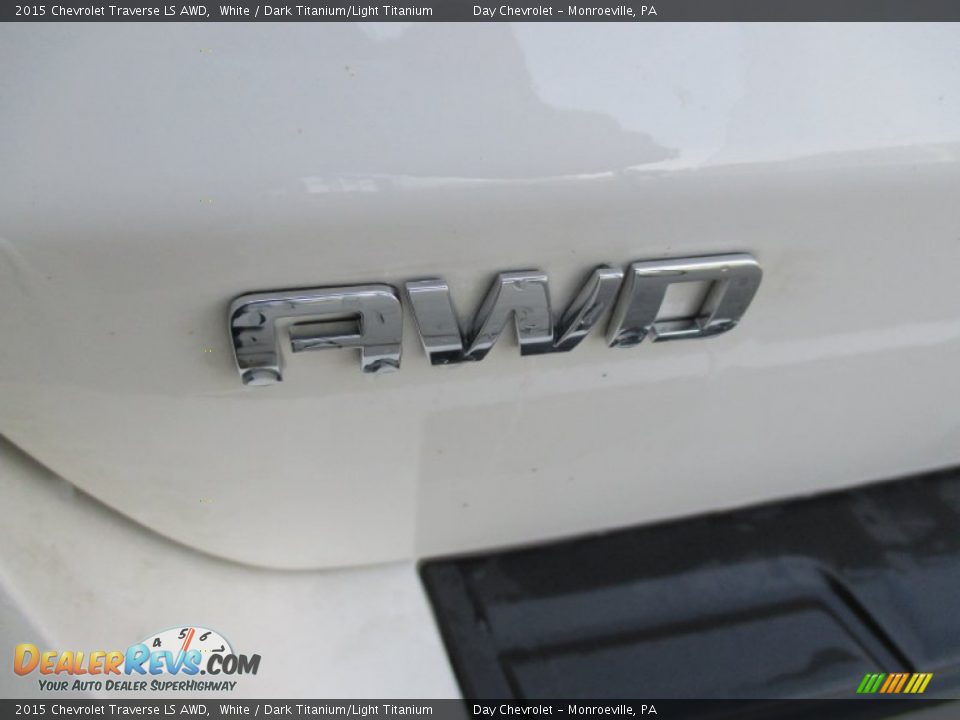 2015 Chevrolet Traverse LS AWD White / Dark Titanium/Light Titanium Photo #7