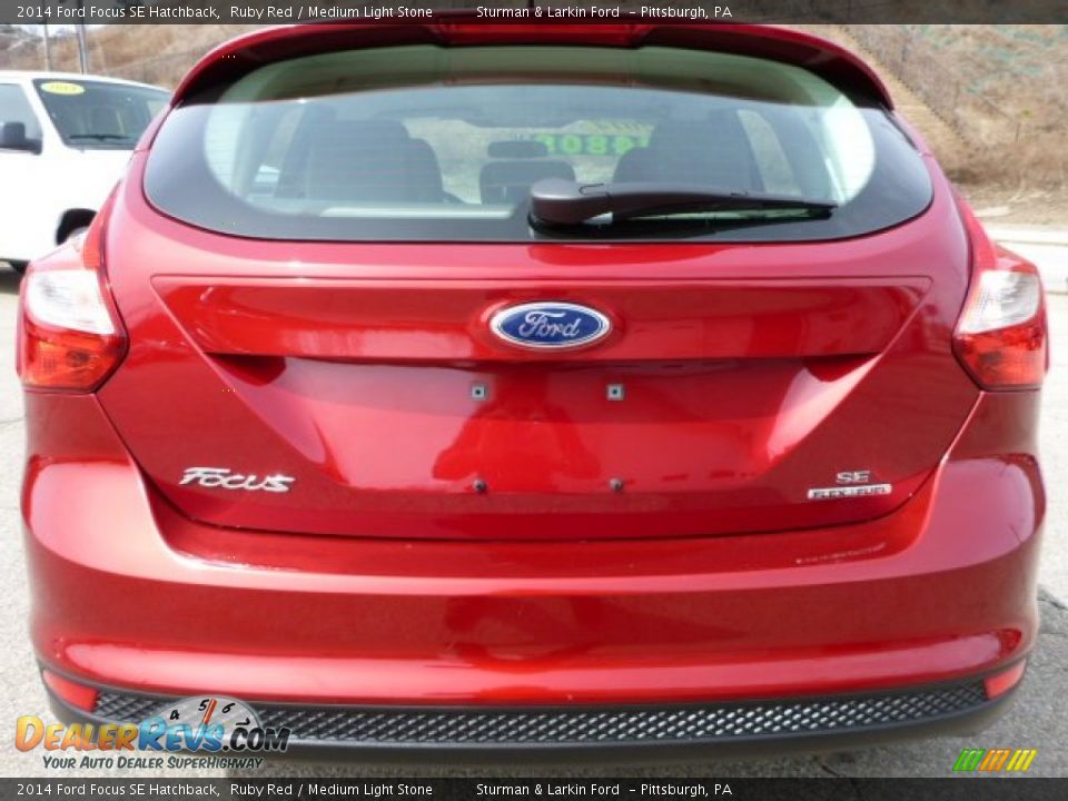 2014 Ford Focus SE Hatchback Ruby Red / Medium Light Stone Photo #3