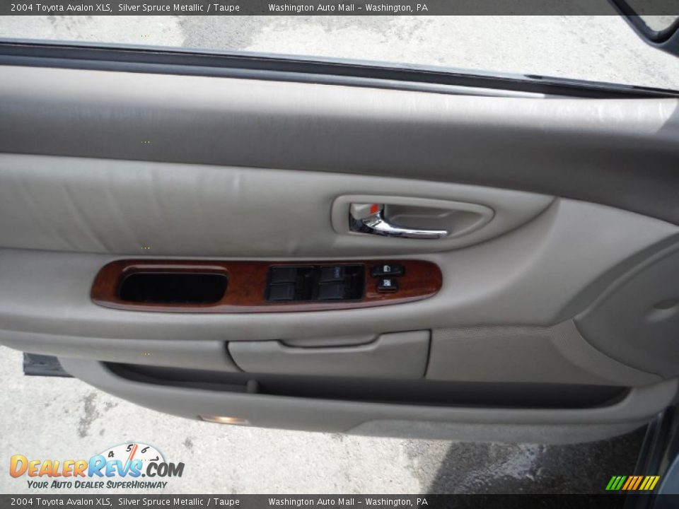 2004 Toyota Avalon XLS Silver Spruce Metallic / Taupe Photo #11