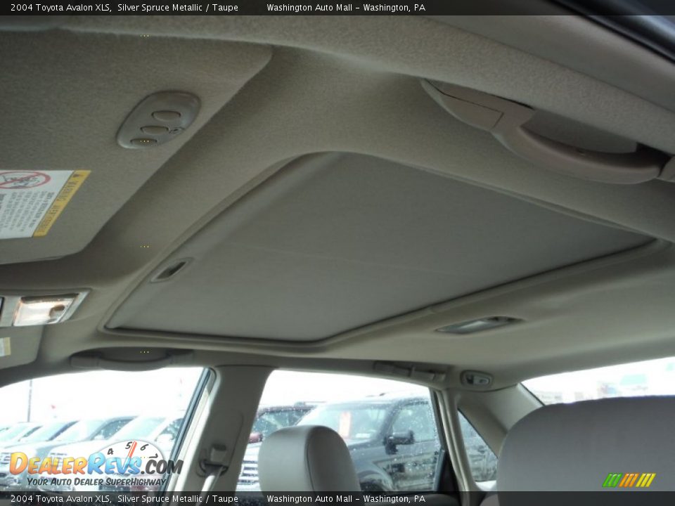 2004 Toyota Avalon XLS Silver Spruce Metallic / Taupe Photo #15