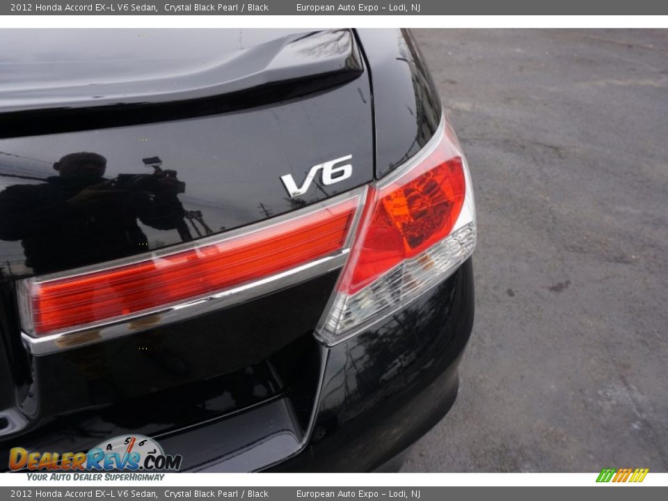2012 Honda Accord EX-L V6 Sedan Crystal Black Pearl / Black Photo #32