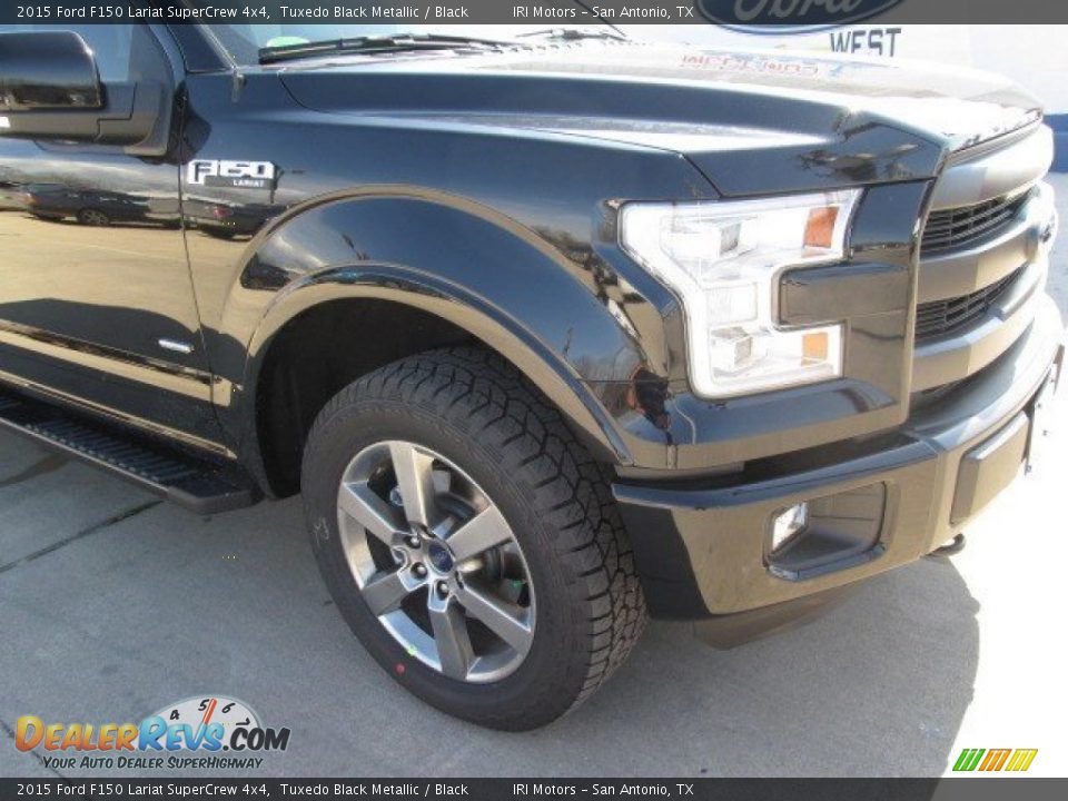 2015 Ford F150 Lariat SuperCrew 4x4 Tuxedo Black Metallic / Black Photo #2