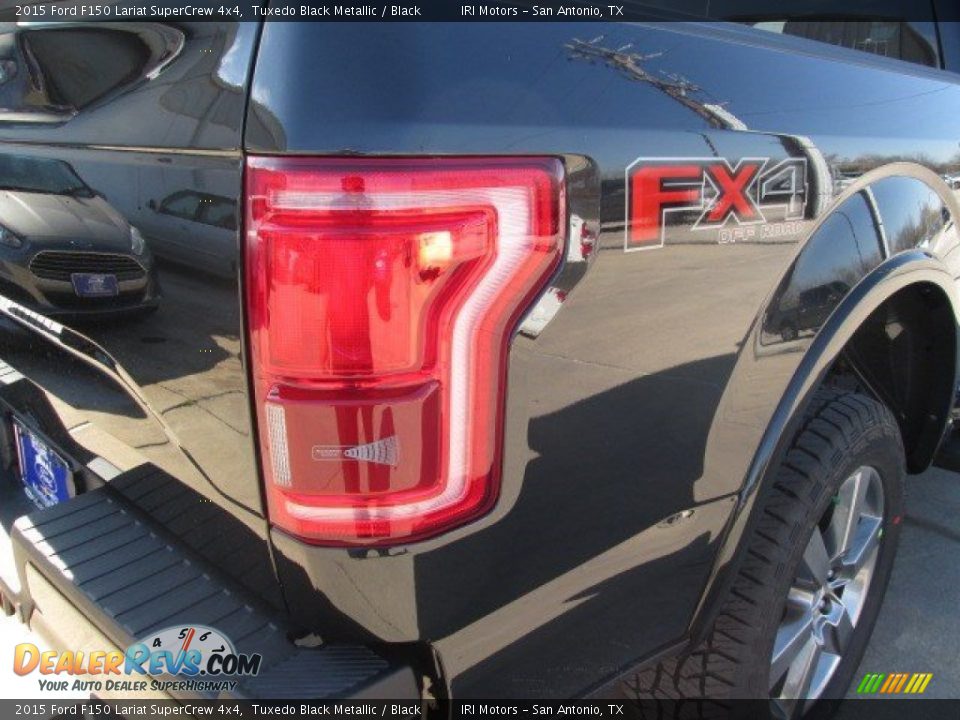 2015 Ford F150 Lariat SuperCrew 4x4 Tuxedo Black Metallic / Black Photo #17