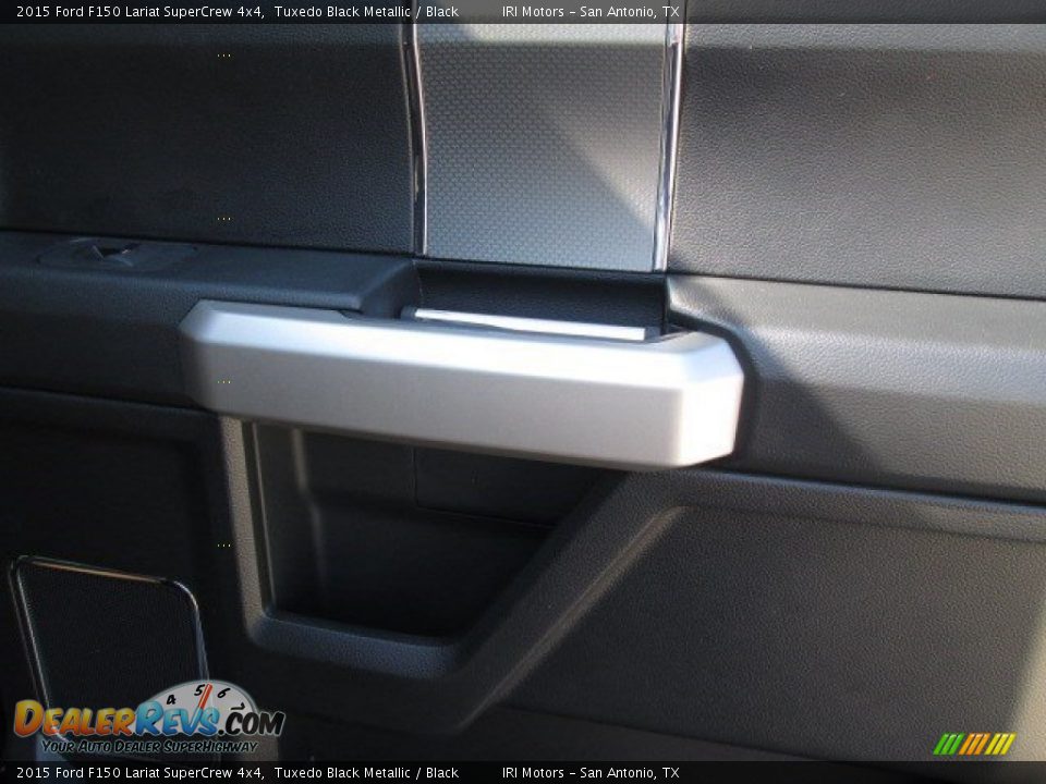2015 Ford F150 Lariat SuperCrew 4x4 Tuxedo Black Metallic / Black Photo #24
