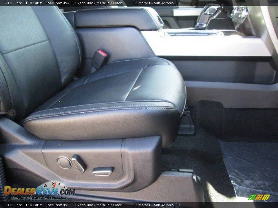 2015 Ford F150 Lariat SuperCrew 4x4 Tuxedo Black Metallic / Black Photo #26