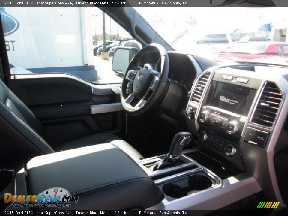 2015 Ford F150 Lariat SuperCrew 4x4 Tuxedo Black Metallic / Black Photo #27