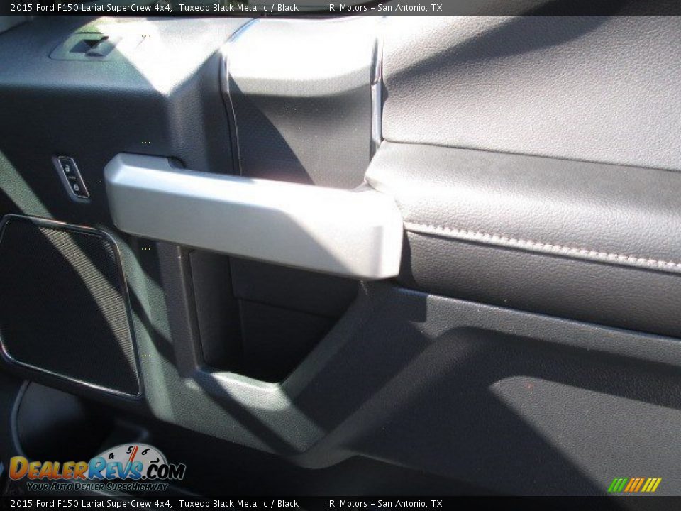 2015 Ford F150 Lariat SuperCrew 4x4 Tuxedo Black Metallic / Black Photo #29
