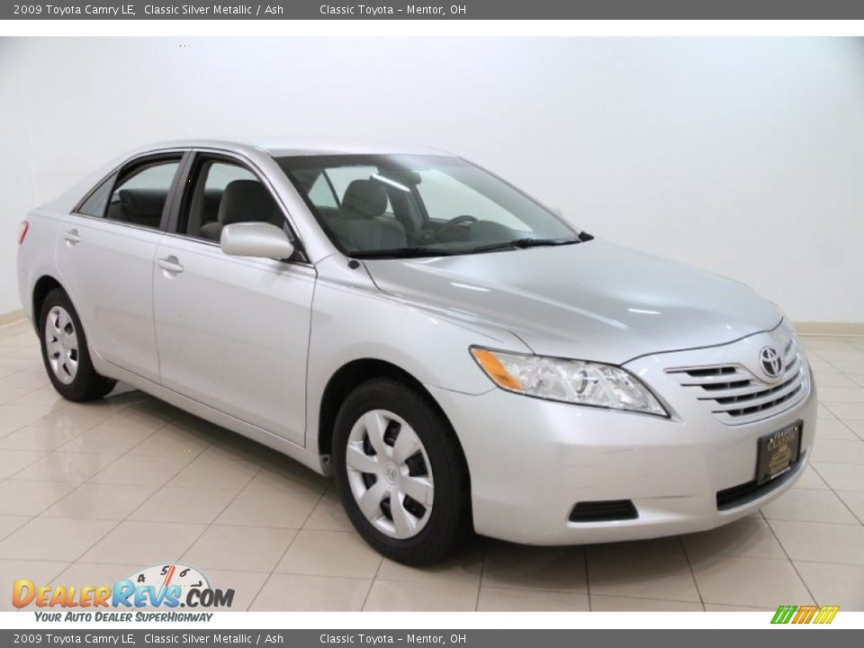2009 Toyota Camry LE Classic Silver Metallic / Ash Photo #1
