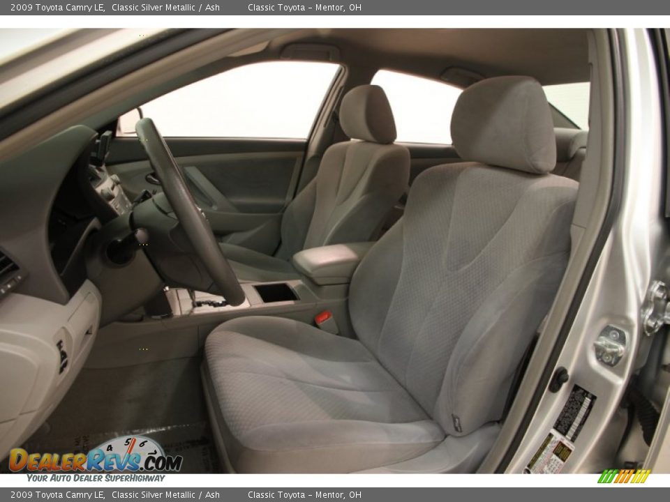 2009 Toyota Camry LE Classic Silver Metallic / Ash Photo #5