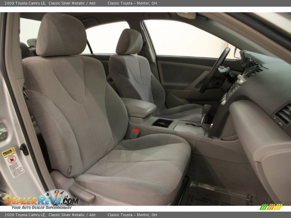 2009 Toyota Camry LE Classic Silver Metallic / Ash Photo #13