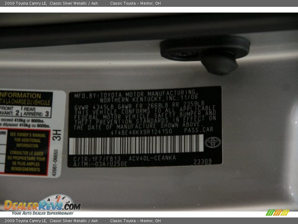 2009 Toyota Camry LE Classic Silver Metallic / Ash Photo #18