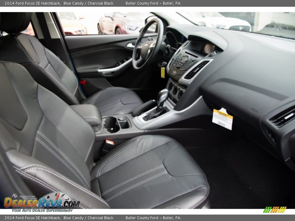 2014 Ford Focus SE Hatchback Blue Candy / Charcoal Black Photo #8