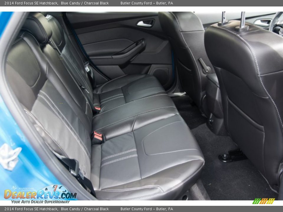 2014 Ford Focus SE Hatchback Blue Candy / Charcoal Black Photo #10