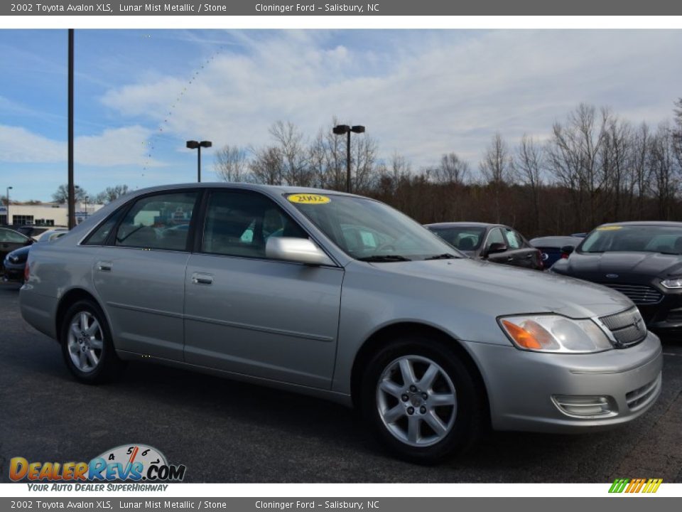 2002 Toyota Avalon XLS Lunar Mist Metallic / Stone Photo #1