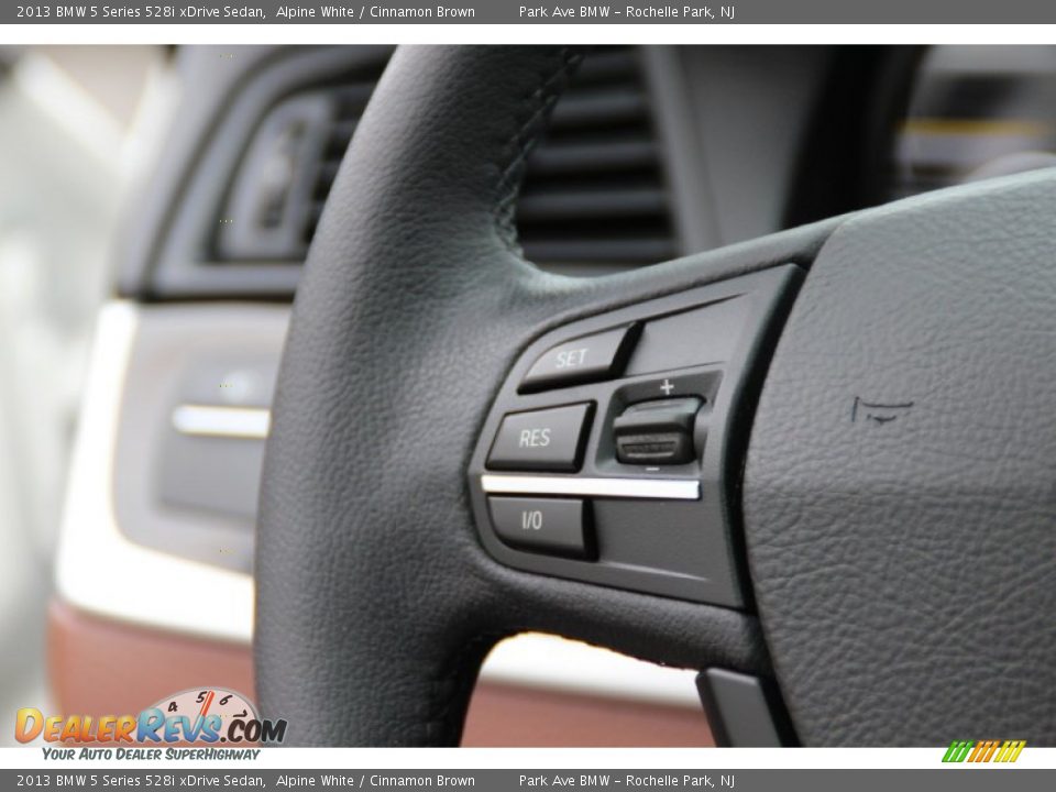 Controls of 2013 BMW 5 Series 528i xDrive Sedan Photo #19