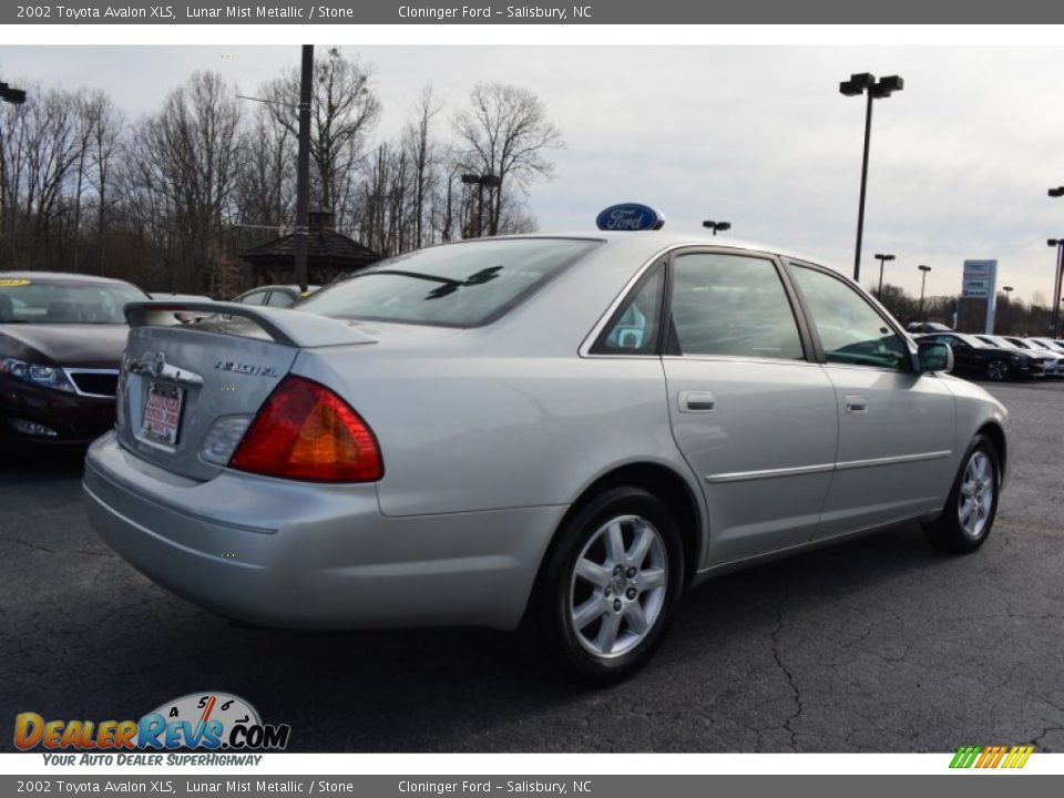 2002 Toyota Avalon XLS Lunar Mist Metallic / Stone Photo #3