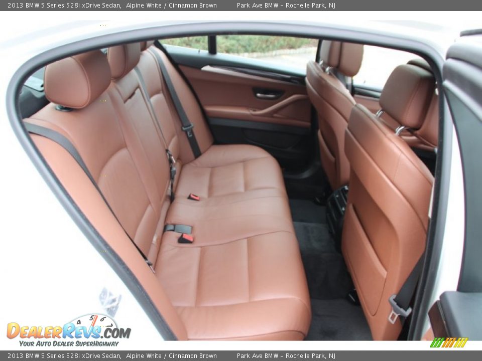 Rear Seat of 2013 BMW 5 Series 528i xDrive Sedan Photo #25