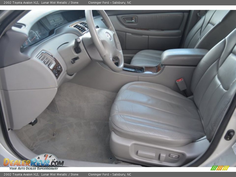2002 Toyota Avalon XLS Lunar Mist Metallic / Stone Photo #10