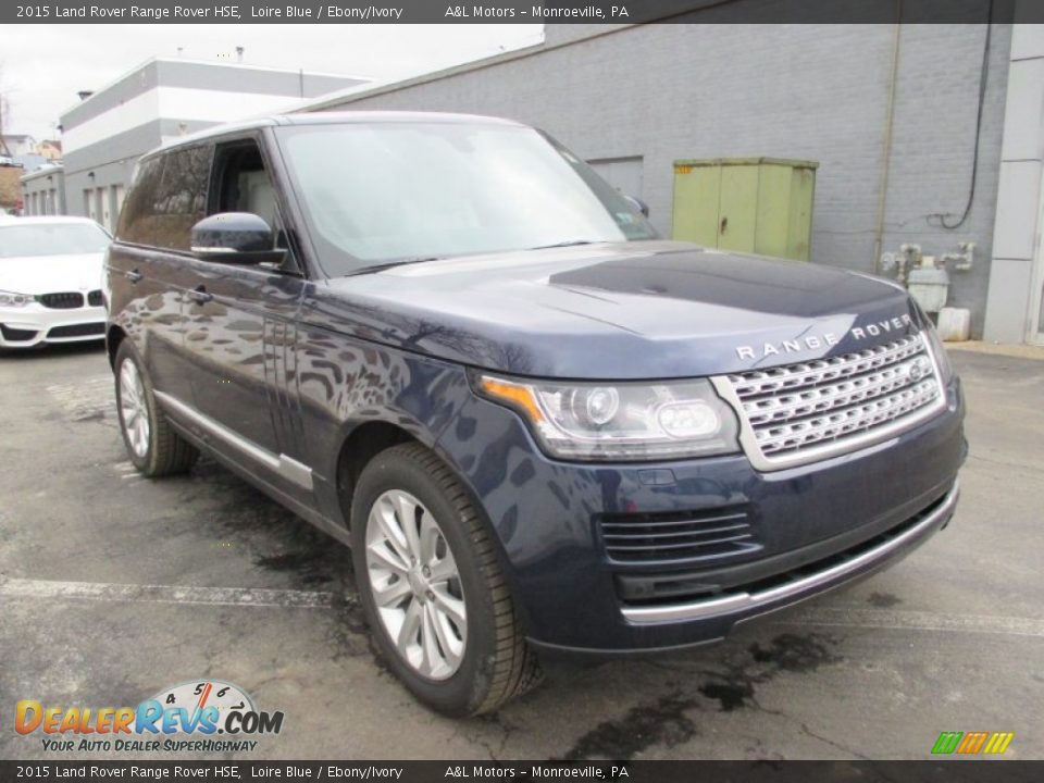 Front 3/4 View of 2015 Land Rover Range Rover HSE Photo #7
