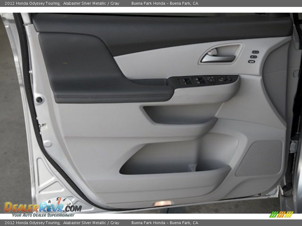 2012 Honda Odyssey Touring Alabaster Silver Metallic / Gray Photo #30