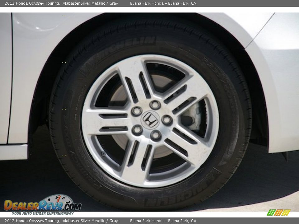 2012 Honda Odyssey Touring Alabaster Silver Metallic / Gray Photo #35