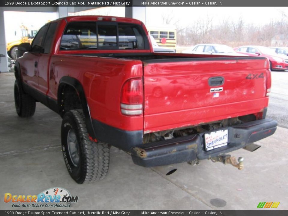 1999 Dodge Dakota Sport Extended Cab 4x4 Metallic Red / Mist Gray Photo #3