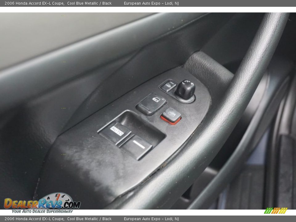 2006 Honda Accord EX-L Coupe Cool Blue Metallic / Black Photo #24