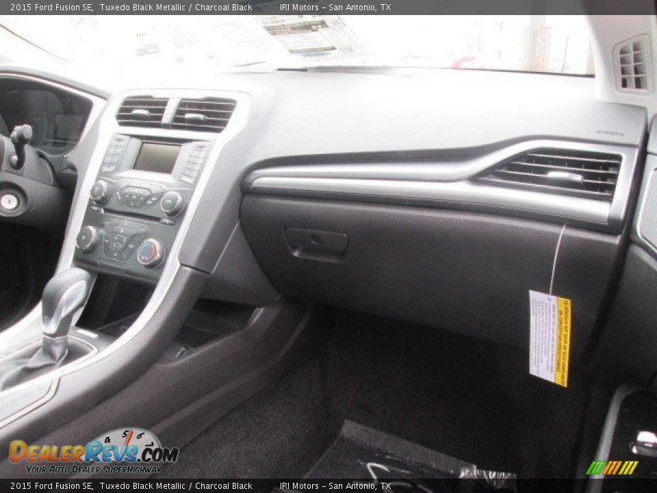 2015 Ford Fusion SE Tuxedo Black Metallic / Charcoal Black Photo #7