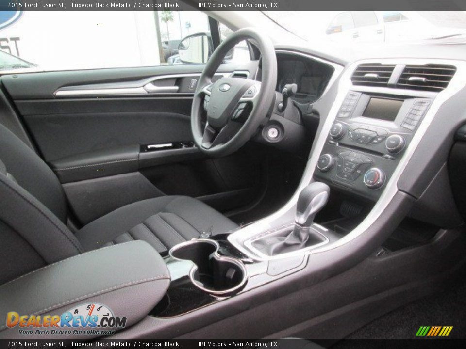 2015 Ford Fusion SE Tuxedo Black Metallic / Charcoal Black Photo #8