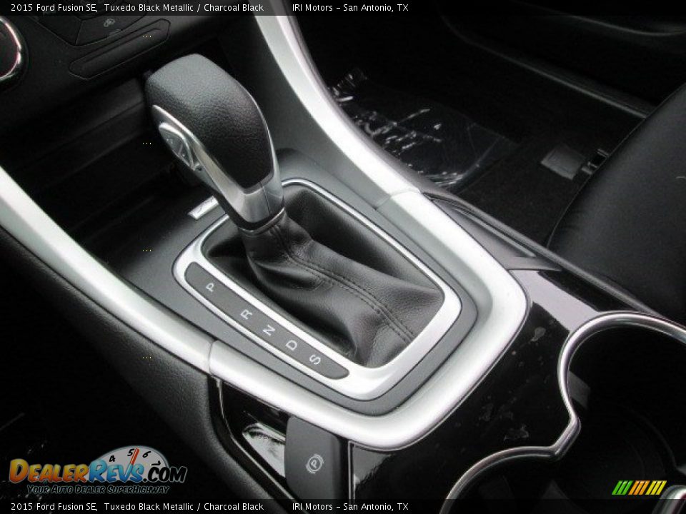 2015 Ford Fusion SE Tuxedo Black Metallic / Charcoal Black Photo #25