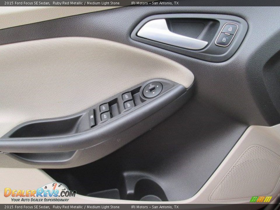 2015 Ford Focus SE Sedan Ruby Red Metallic / Medium Light Stone Photo #15