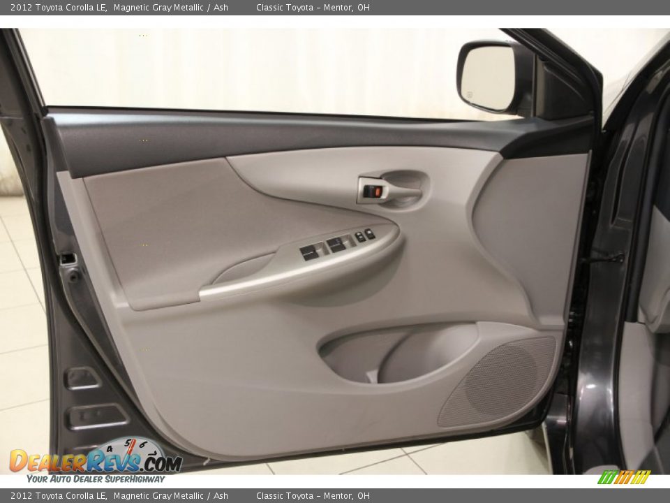 2012 Toyota Corolla LE Magnetic Gray Metallic / Ash Photo #4