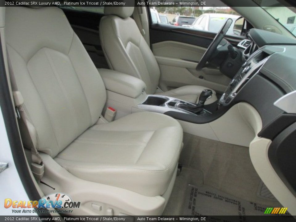 2012 Cadillac SRX Luxury AWD Platinum Ice Tricoat / Shale/Ebony Photo #16