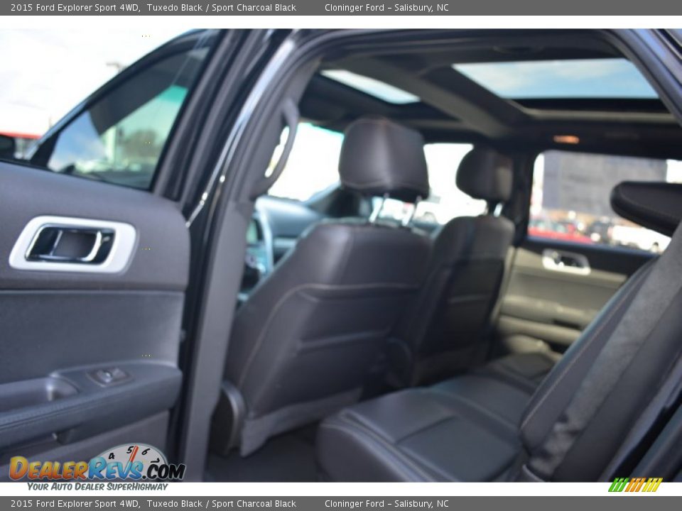 2015 Ford Explorer Sport 4WD Tuxedo Black / Sport Charcoal Black Photo #9